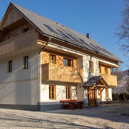 & Pr' Skalovc 3* Bohinj