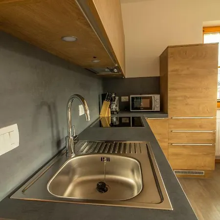 & Pr' Skalovc Vendégház 3*