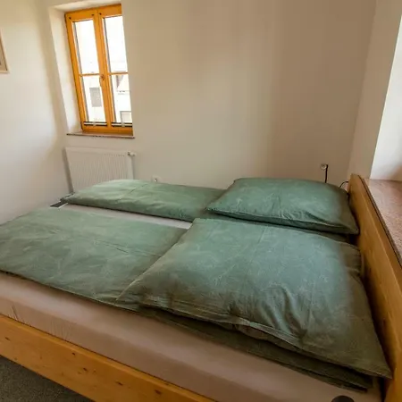 Apartments&rooms Pr' Skalovc Gæstehus