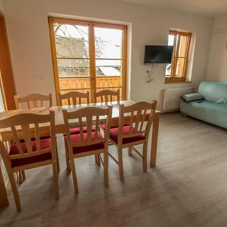 Gæstehus Apartments&rooms Pr' Skalovc 3*