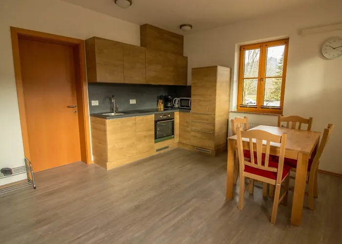 Guest house & Pr' Skalovc 3*