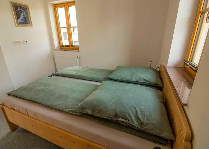 & Pr' Skalovc Guest house